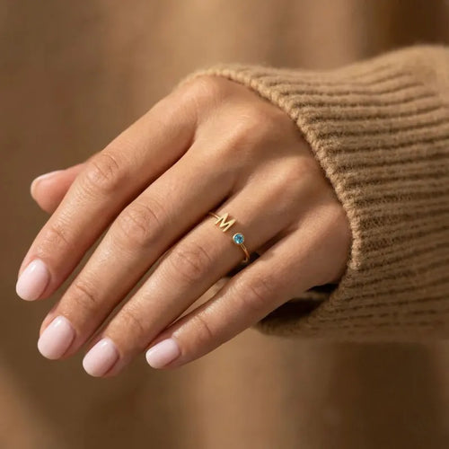 Preziosa™ - Anello con iniziale e pietra del mese di nascita
