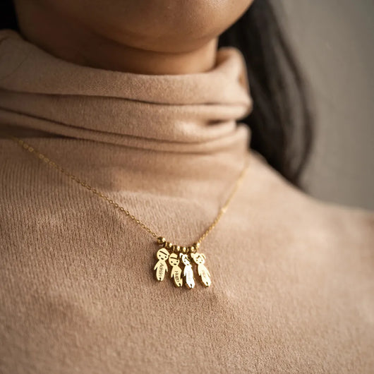 Collana personalizzata Amore Materno™ con i nomi dei figli
