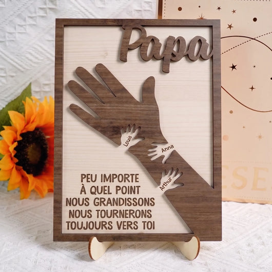 Legati a Te™ – cornice in legno personalizzata con due mani unite