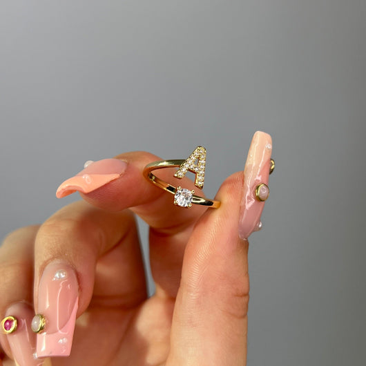 Anello regolabile personalizzato con iniziale
