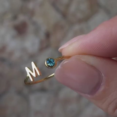 Preziosa™ - Anello con iniziale e pietra del mese di nascita