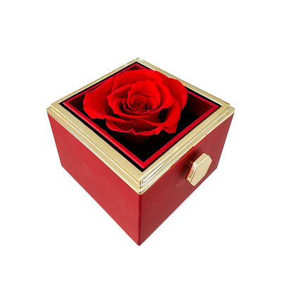 Scatola rossa con vera rosa