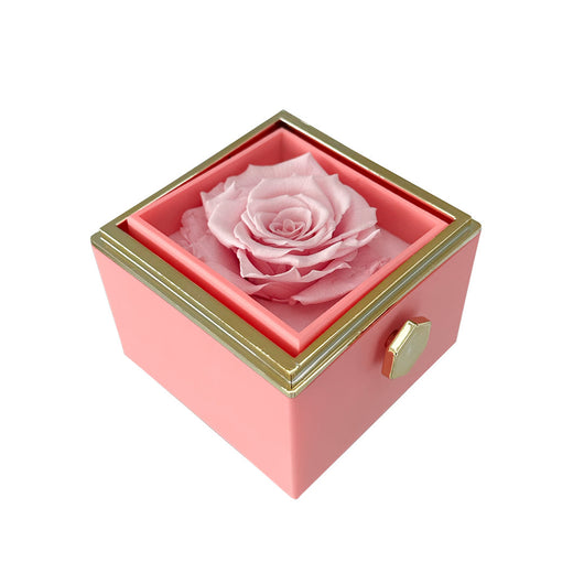 Scatola rosa con vera rosa